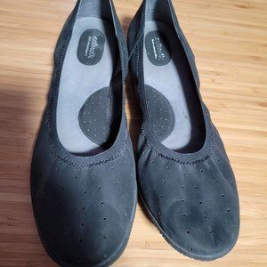 Softwalk Ballet Flats Black Size 12